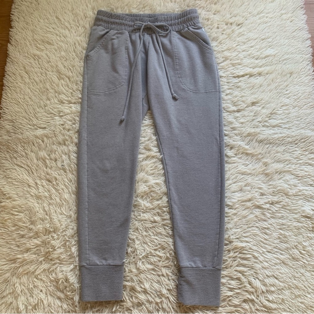 Free People Movement Sunny Skinny Sweatpant Joggers in Grey
